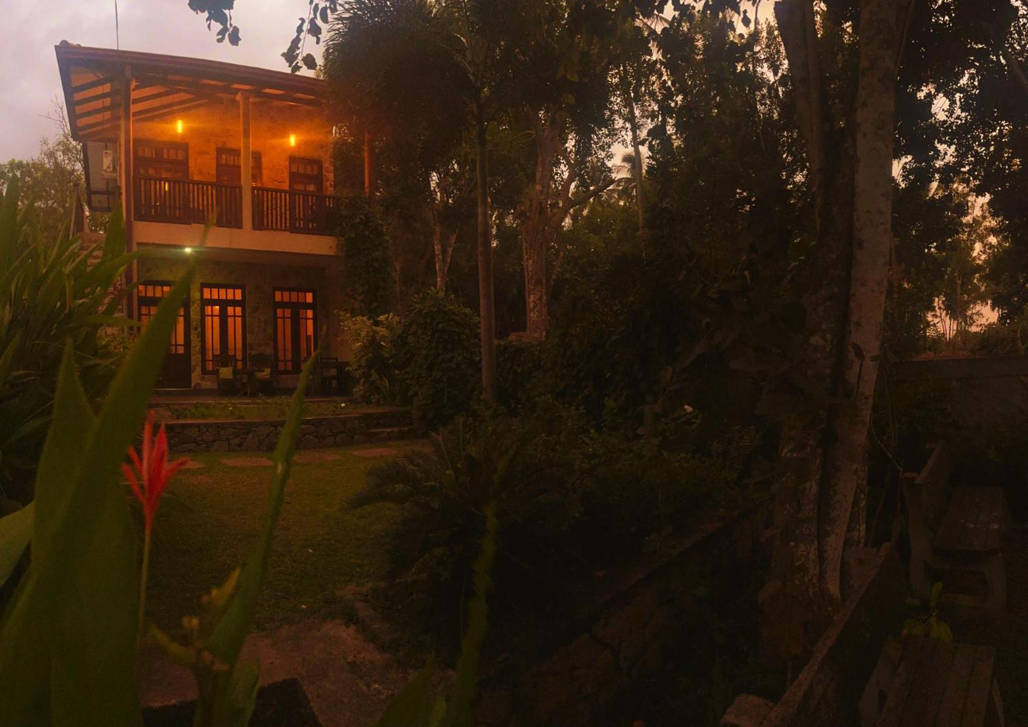 Amour At Turtle Beach Tangalle Exterior foto